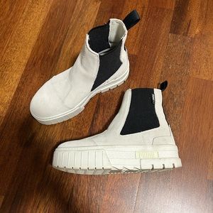 PUMA Mayze Chelsea boots